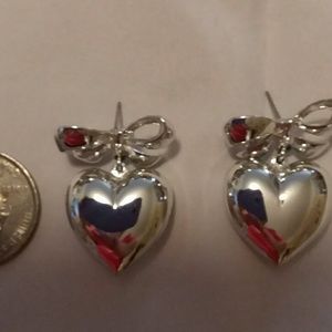 Heart Earrings Silvertone